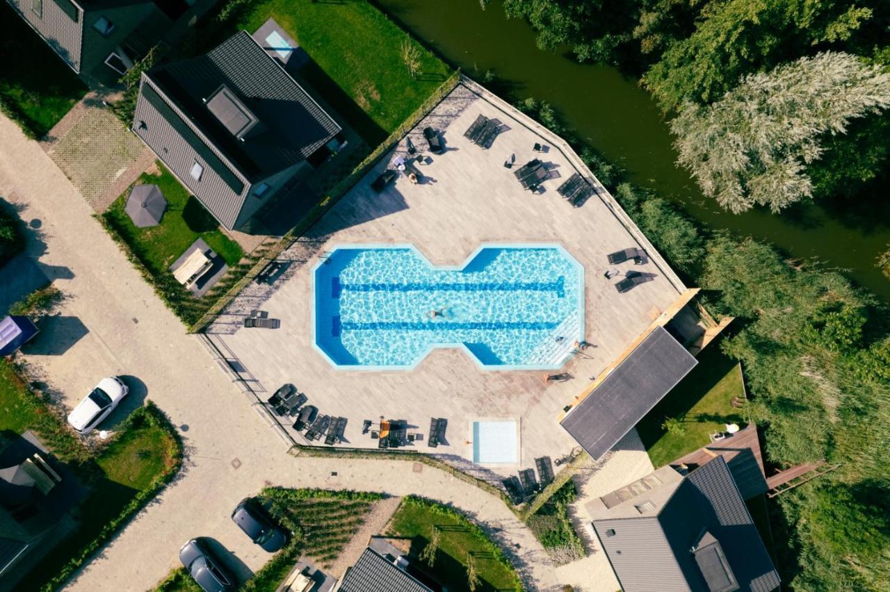 Chalet 511 Op Recreatiepark De Wielen Синт-Мартен Экстерьер фото